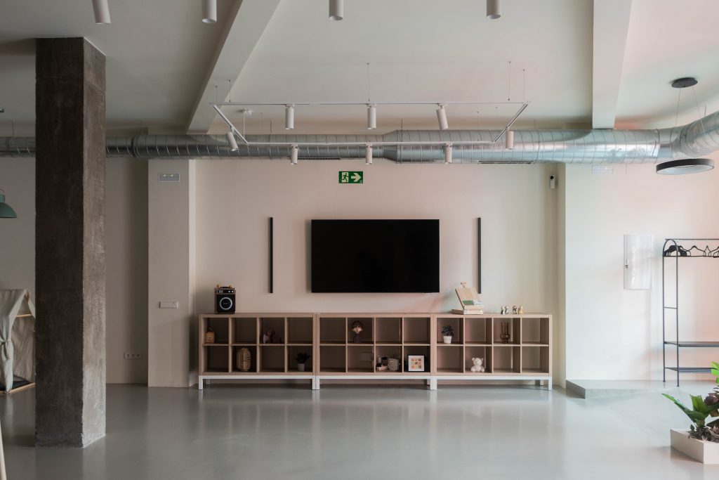 Sala de eventos en Alcorcón con salón, cocina equipada y zona infantil